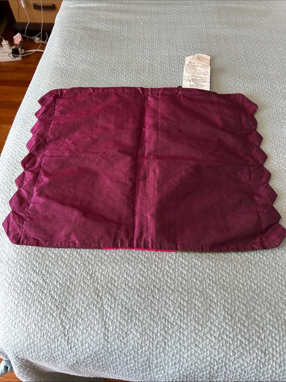 Pier 1 Magenta and Olive Embroidered Decorative Table Runner (1)